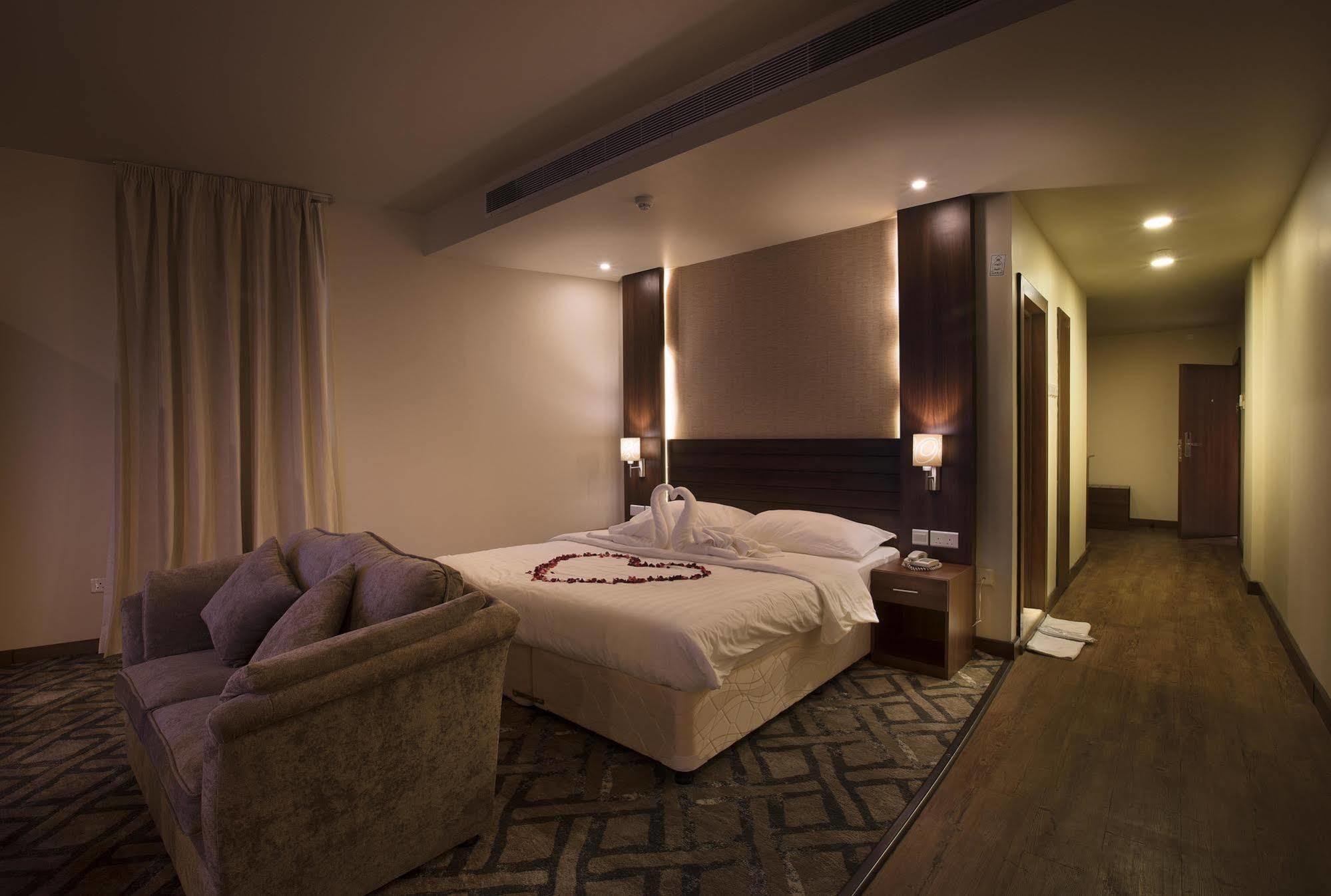 Lily Hotel Suite Mubarraz Al-Hufuf Zewnętrze zdjęcie